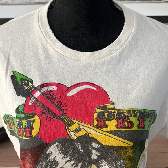 MadeWorn Tom Petty & The Heatbreakers 1980 Unisex Tee Sz S. NWT - Picture 3 of 13